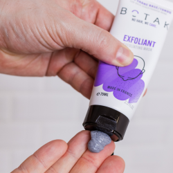 Maschera esfoliante BOTAK per teste rasate